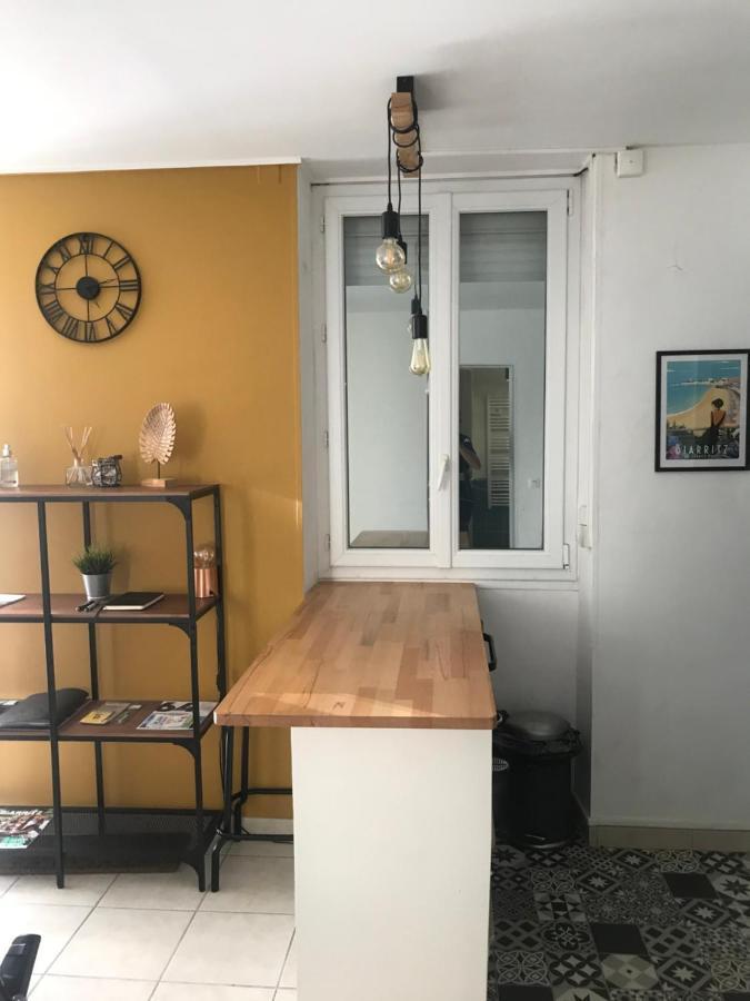 Appartement Cosi Proche De Tout Biarritz Bagian luar foto